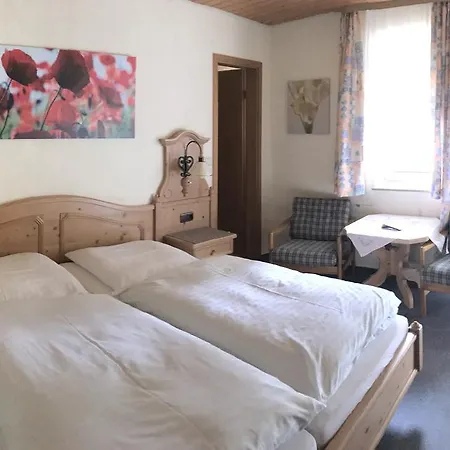 Hotel Bergblick 3*